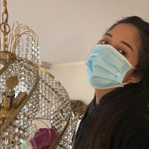 Meet your Posher, Zully daniela